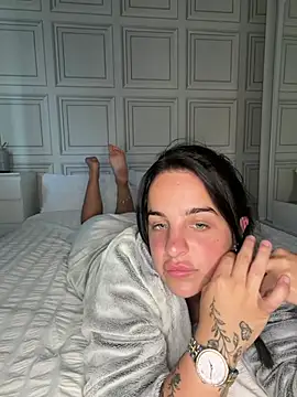 rubylouisess  online show from 25, 6, 2026