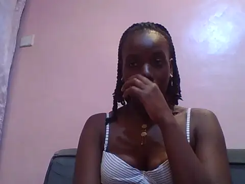 Snapshot of Thick_Me- chatting on 28, 6, 2026 Thick Me- online show from 28, 6, 2026