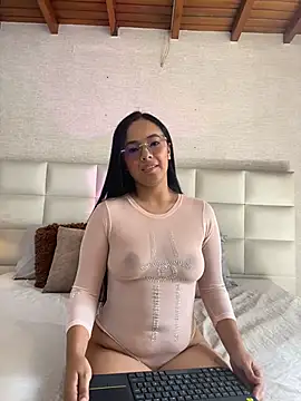 MilaSantanna online show from 27, 6, 2026