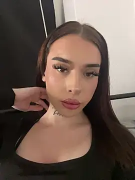 hailichylxo online show from 27, 7, 2026