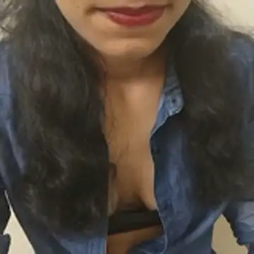 sezzling simran  online show from 2, 7, 2026