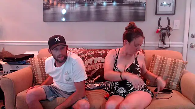 Playful Pair0924 online show from 13, 7, 2026