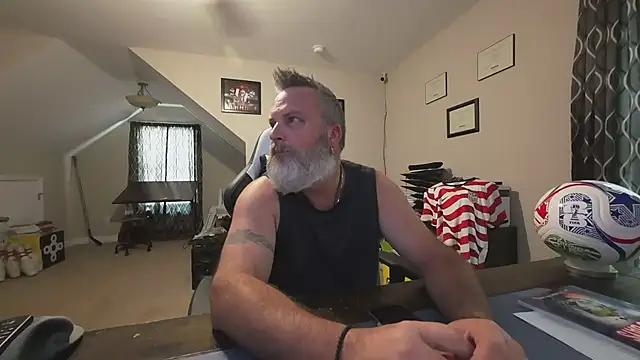 Cr4sh Over online show from 28, 6, 2026