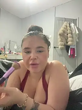 Snapshot of EmilyRosexox chatting on 13, 7, 2026 EmilyRosexox online show from 13, 7, 2026