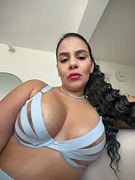PamelaCosta online show from 24, 7, 2026