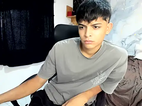 Snapshot of slim_dirtyxx1 chatting on 2, 7, 2026 slim dirtyxx1 online show from 2, 7, 2026