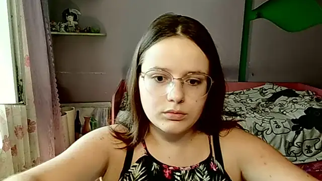 RoseLyyn online show from 1, 7, 2026