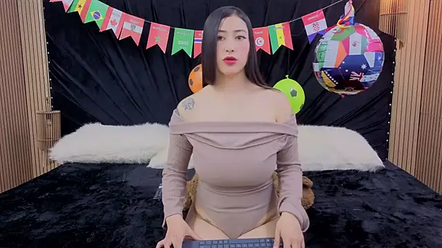 Megan-Burning- online show from 6, 7, 2026