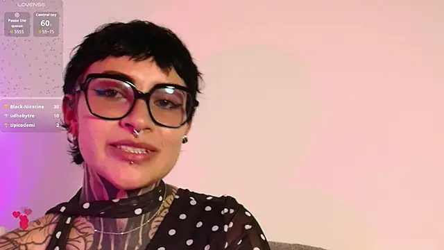 Luana Fiore0 online show from 28, 7, 2026