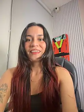 YanaRous  online show from 30, 7, 2026