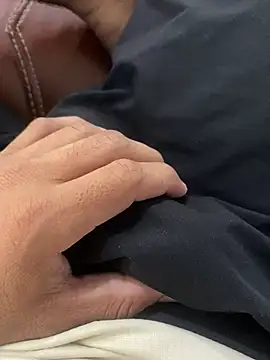 bigcock1546 online show from 3, 7, 2026