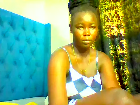 Snapshot of cute_ashley04 chatting on 3, 7, 2026 cute ashley04 online show from 3, 7, 2026