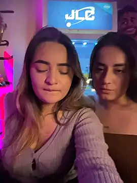 Snapshot of Antonella_Julietaa chatting on 8, 7, 2026 Antonella Julietaa online show from 8, 7, 2026