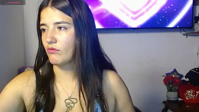 Sofia Diaz01 online show from 17, 7, 2026