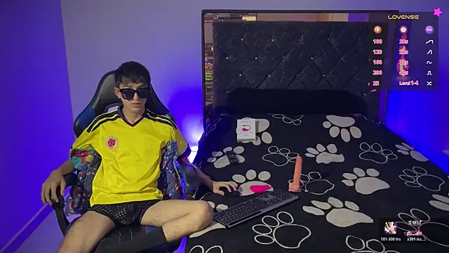 Last alex online show from 4, 7, 2026