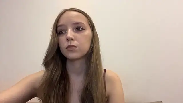 lunarleya online show from 30, 7, 2026