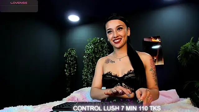 Scarlett  Moon2 online show from 28, 7, 2026