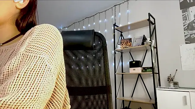 RosyWhisper online show from 28, 7, 2026