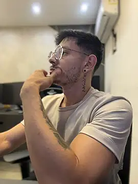 andrewlopezz online show from 27, 7, 2026