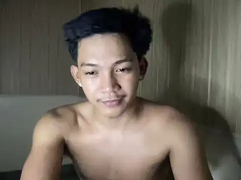 YourcumBoy77 online show from 8, 7, 2026