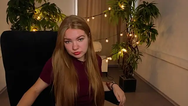 JaylaBrown online show from 17, 7, 2026