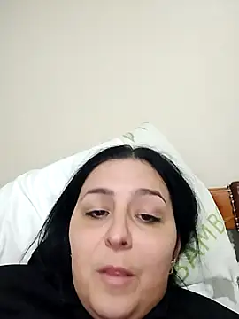 Snapshot of valeria1883 chatting on 7, 7, 2026 valeria1883 online show from 7, 7, 2026