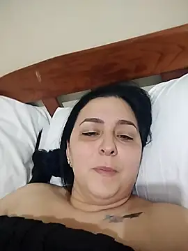 Snapshot of valeria1883 chatting on 7, 7, 2026 valeria1883 online show from 7, 7, 2026