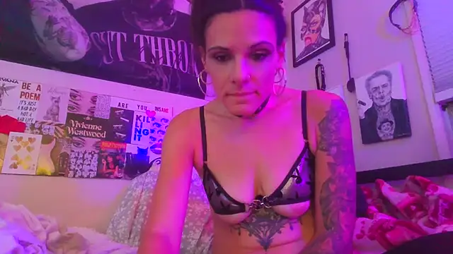 BabyxxSin online show from 20, 7, 2026