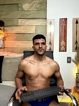 anddy white online show from 25, 7, 2026