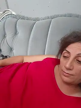 esineee online show from 18, 7, 2026