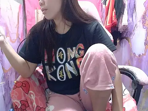 Urhot sexy yassy online show from 14, 7, 2026