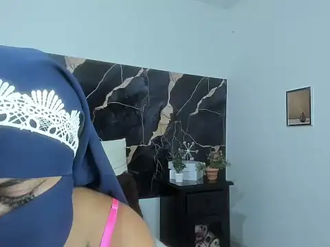 LucyWils online show from 21, 7, 2026