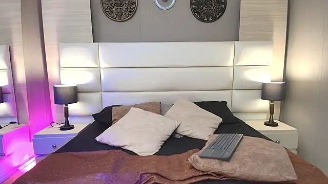 MariaBelenX online show from 25, 7, 2026