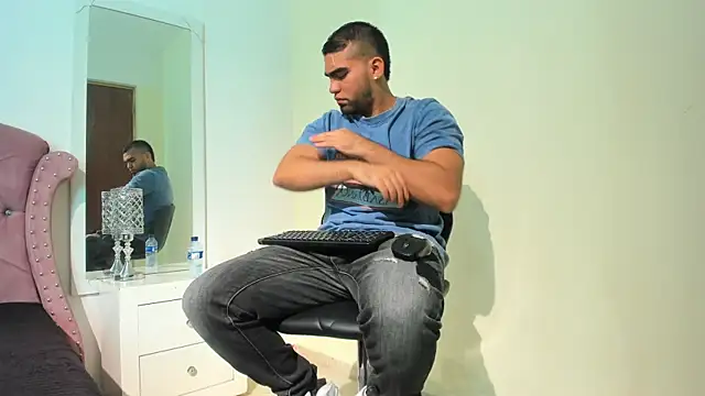 Snapshot of TristanStone3 chatting on 31, 7, 2026 TristanStone3 online show from 31, 7, 2026