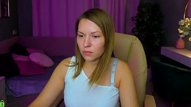 Kira Miragee online show from 29, 7, 2026