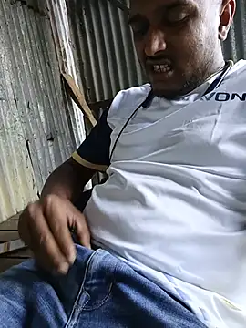 AdnanHotBoyxx online show from 25, 7, 2026