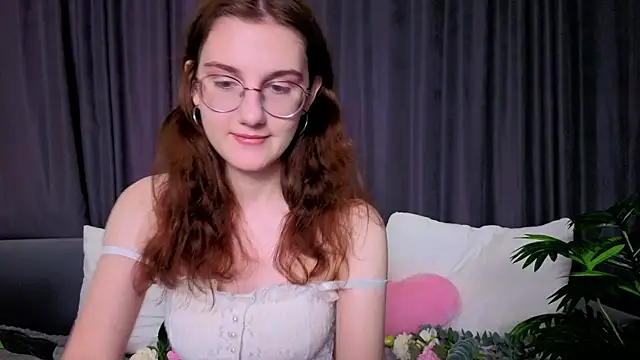 liLunny  online show from 27, 7, 2026