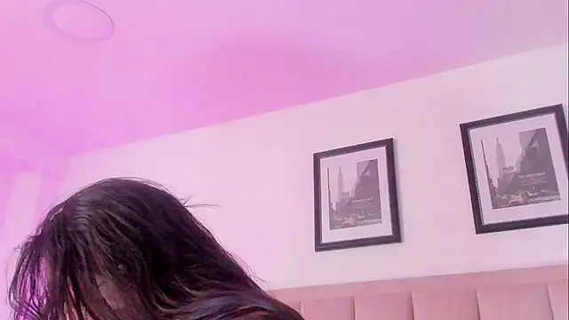 CatalinaSaanz  online show from 17, 7, 2026