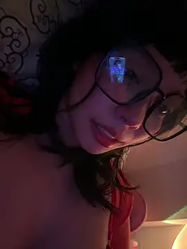 Daddys Blowjob Princess online show from 19, 7, 2026
