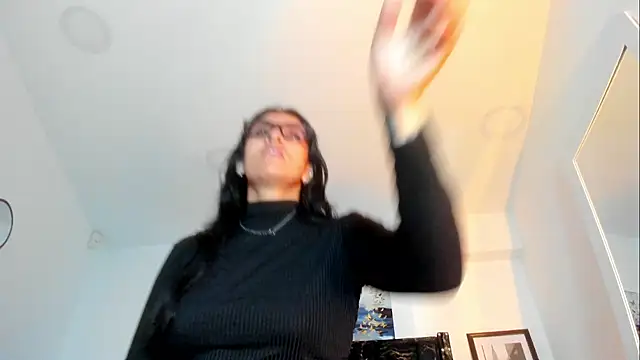 ZarayFeet  online show from 16, 7, 2026