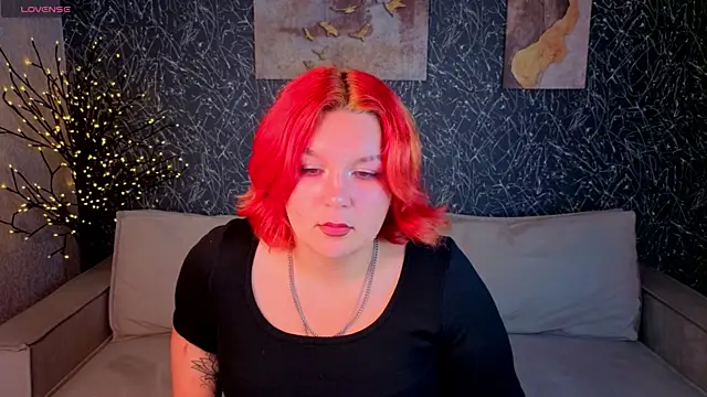 Emma Davise online show from 17, 7, 2026