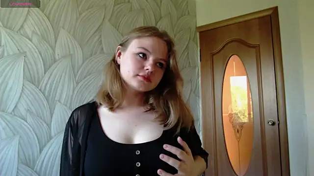 Nana Moon1 online show from 10, 7, 2026