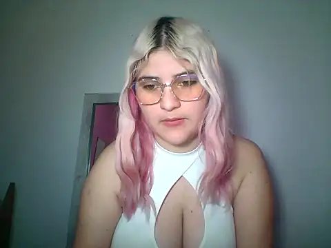 Deliciousbaby22 online show from 27, 7, 2026