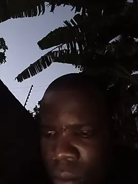 Snapshot of obwombe chatting on 9, 7, 2026 obwombe online show from 9, 7, 2026