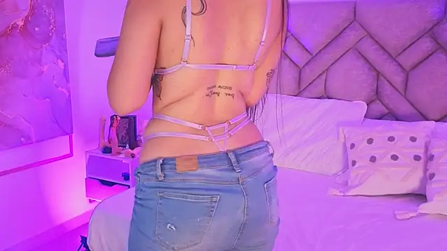 Isa Roses online show from 16, 7, 2026