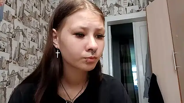 Just  Darling online show from 17, 7, 2026