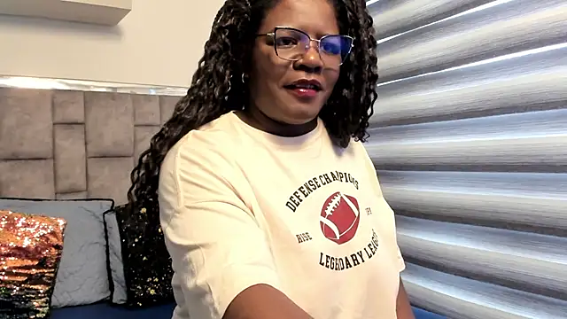 GIGI CAMPBEL online show from 23, 7, 2026