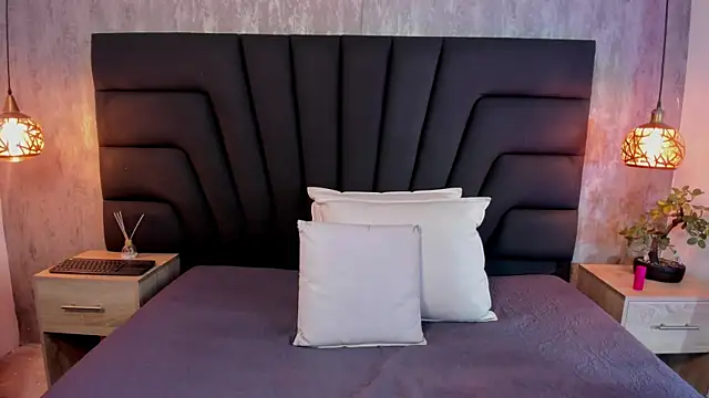 Agatha milf0 online show from 27, 7, 2026