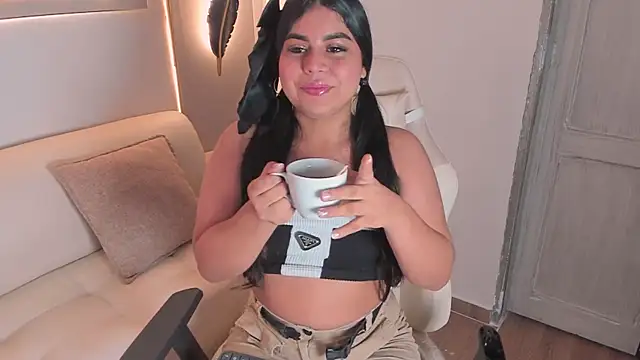 MadisonThompsons  online show from 27, 7, 2026