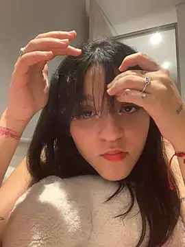 ruemi rose online show from 19, 7, 2026